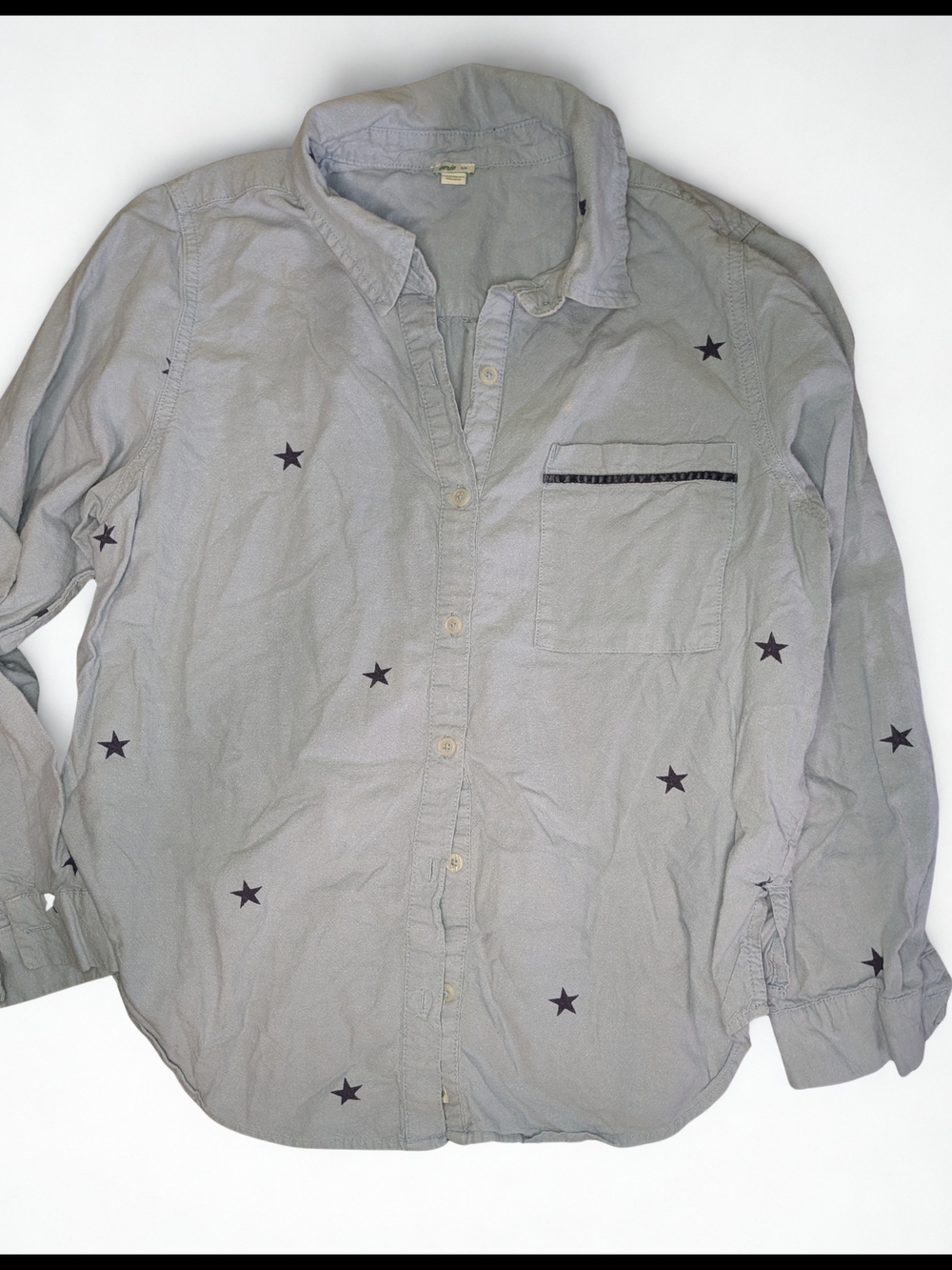 aerie Light Gray Button-Down Shirt with Black Star Accents